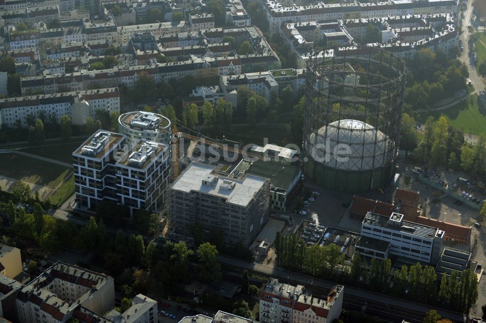 Berlin aus der Vogelperspektive: Veranstaltungshalle Gasometer Schöneberg in Berlin