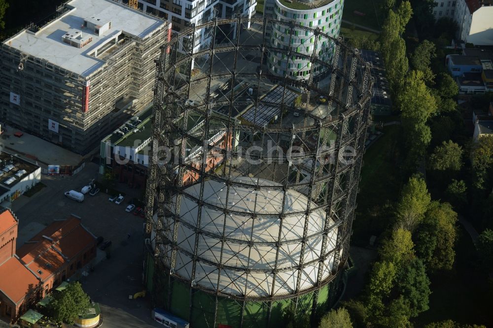 Berlin von oben - Veranstaltungshalle Gasometer Schöneberg in Berlin