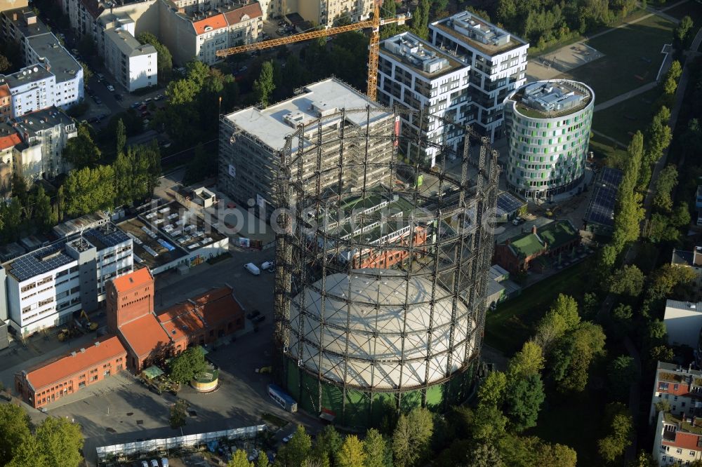 Berlin von oben - Veranstaltungshalle Gasometer Schöneberg in Berlin