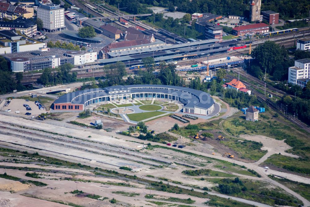 Osnabrück aus der Vogelperspektive: Veranstaltungshalle Innovatorium im ehemaligen Ringlokschuppen in Osnabrück im Bundesland Niedersachsen, Deutschland