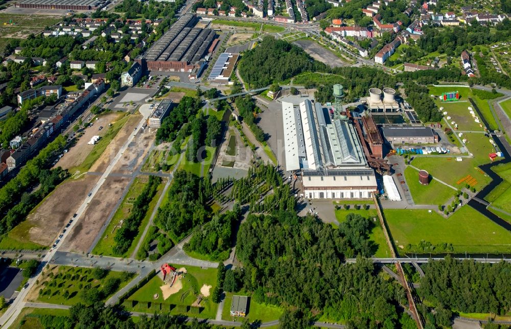 Luftaufnahme Bochum - Veranstaltungshalle Jahrhunderthalle in Bochum im Bundesland Nordrhein-Westfalen