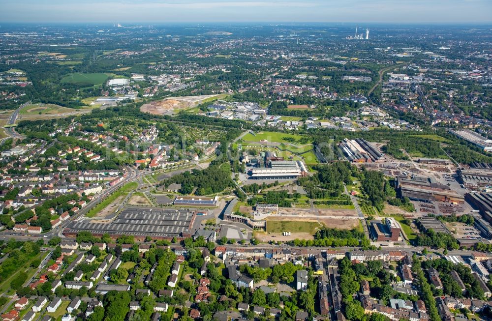 Bochum von oben - Veranstaltungshalle Jahrhunderthalle in Bochum im Bundesland Nordrhein-Westfalen