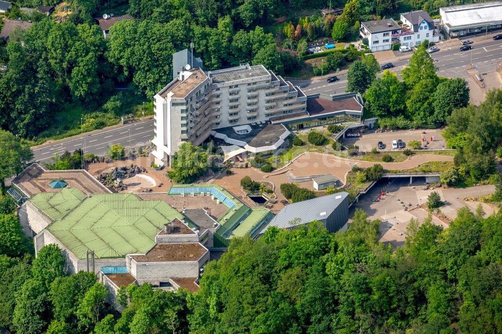 Luftaufnahme Hagen - Veranstaltungshalle der KONGRESS- und EVENTPARK STADTHALLE HAGEN GmbH am Wasserloses Tal in Hagen im Bundesland Nordrhein-Westfalen, Deutschland