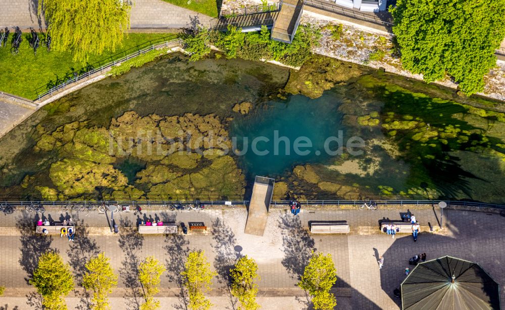 Bad Lippspringe von oben - Veranstaltungshalle und Kongresshaus in Bad Lippspringe im Bundesland Nordrhein-Westfalen, Deutschland