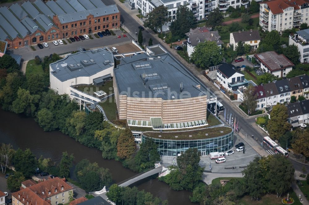 Bamberg von oben - Veranstaltungshalle Konzerthalle in Bamberg im Bundesland Bayern, Deutschland