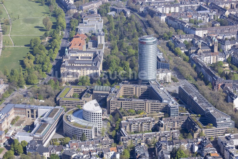 Pempelfort aus der Vogelperspektive: Veranstaltungshalle Kunstpalast in Düsseldorf im Bundesland Nordrhein-Westfalen, Deutschland