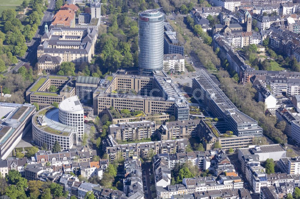 Luftbild Pempelfort - Veranstaltungshalle Kunstpalast in Düsseldorf im Bundesland Nordrhein-Westfalen, Deutschland