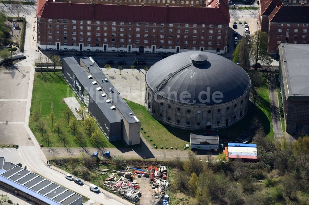 Kopenhagen aus der Vogelperspektive: Veranstaltungshalle Ostre Gasvaerk Teater in Kopenhagen in Dänemark