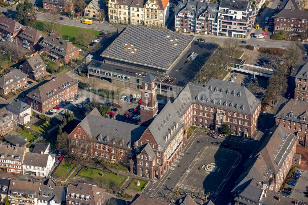 Luftaufnahme Bottrop - Veranstaltungshalle Saalbau in Bottrop im Bundesland Nordrhein-Westfalen