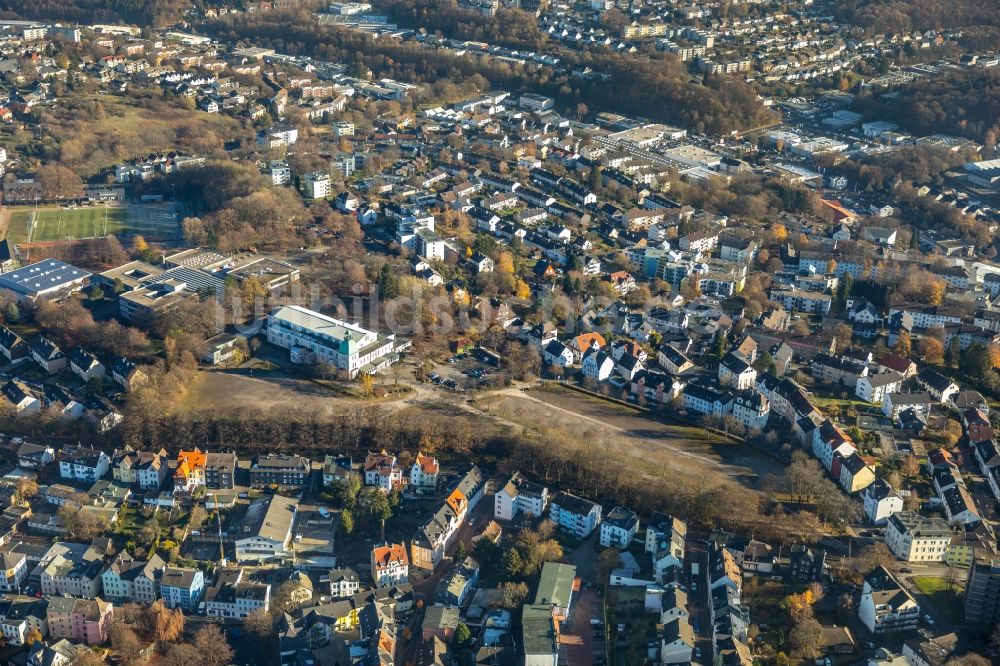 Lüdenscheid aus der Vogelperspektive: Veranstaltungshalle Schützenhalle in Lüdenscheid im Bundesland Nordrhein-Westfalen, Deutschland