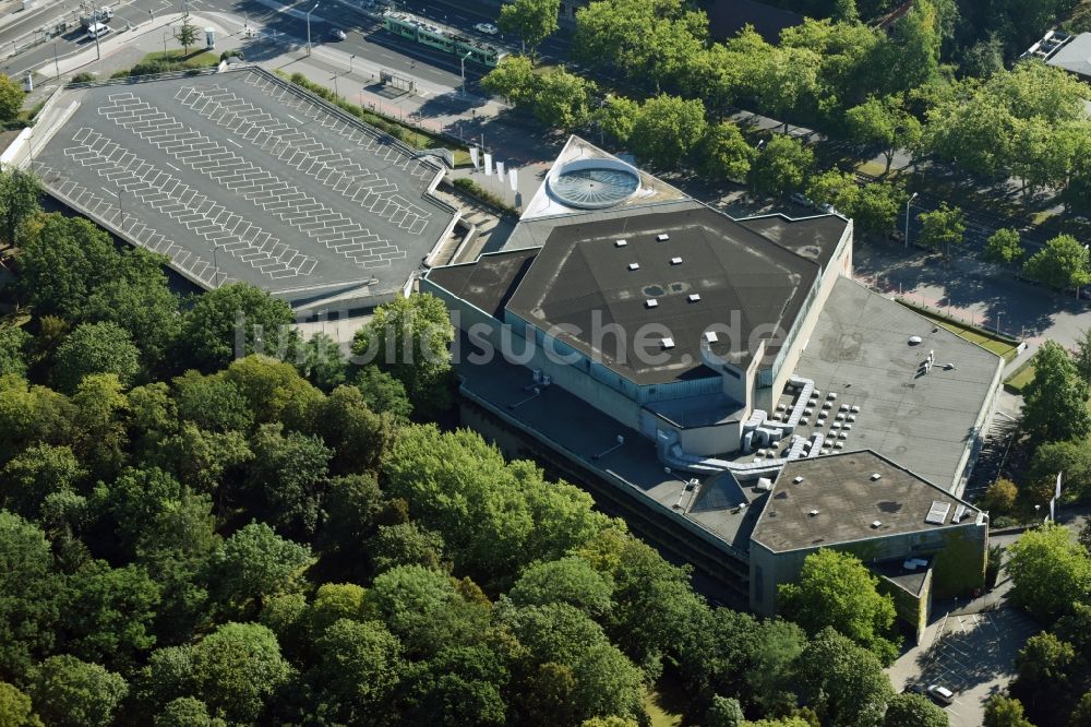 Luftaufnahme Braunschweig - Veranstaltungshalle Stadthalle Braunschweig in Braunschweig im Bundesland Niedersachsen