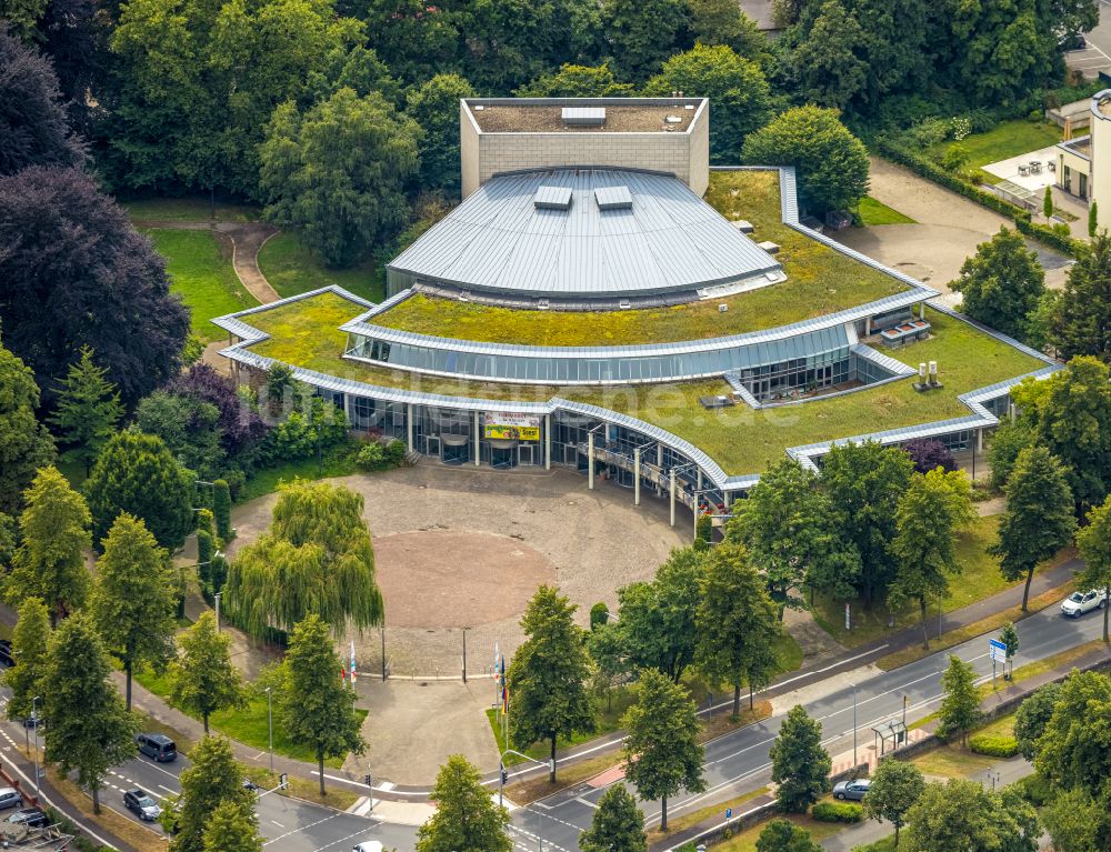 Soest von oben - Veranstaltungshalle Stadthalle Soest in Soest im Bundesland Nordrhein-Westfalen, Deutschland