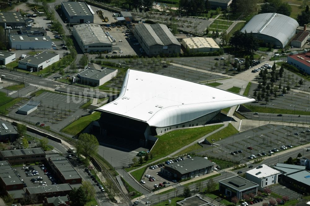 Luftaufnahme Saint-Etienne - Veranstaltungshalle Zénith de St Etienne in Saint-Etienne in Auvergne Rhone-Alpes, Frankreich