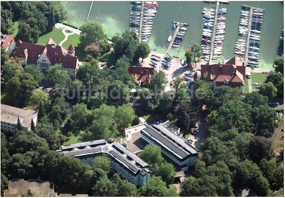 Berlin aus der Vogelperspektive: ver.di Bildungs- und Begegnungszentrum Clara Sahlberg in Berlin Wannsee