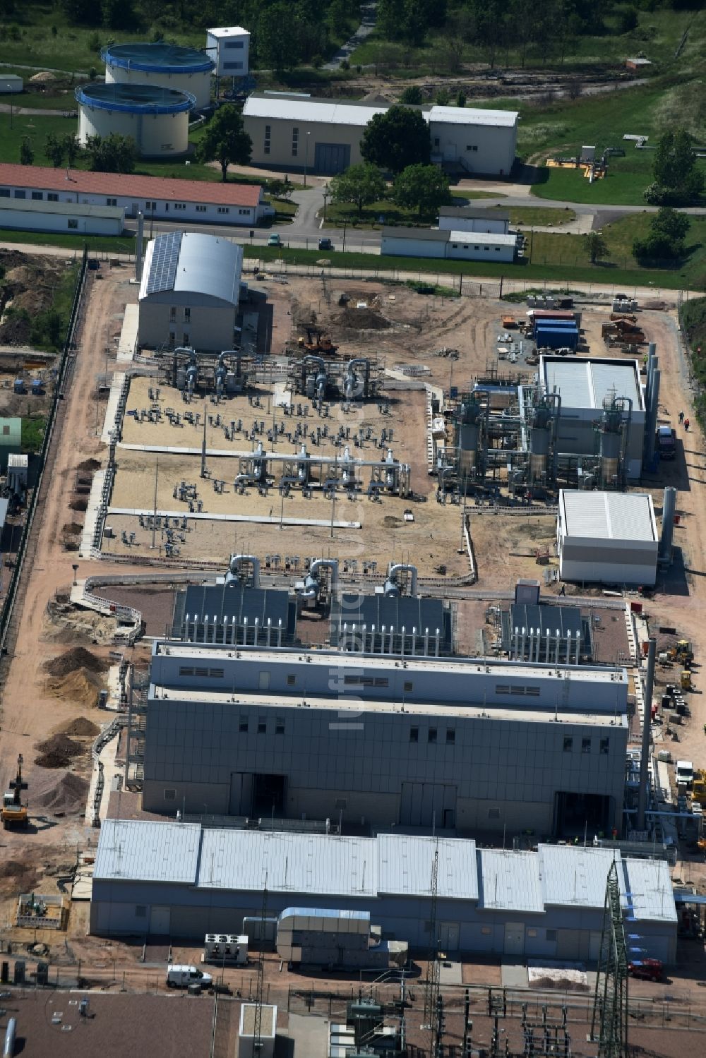 Peißen aus der Vogelperspektive: Verdichterstadion und Pumpwerk für Erdgas im Untergrundgasspeicher Katharina in Peißen im Bundesland Sachsen-Anhalt, Deutschland