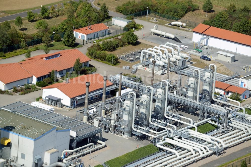 Mallnow aus der Vogelperspektive: Verdichterstadion und Pumpwerk für Erdgasder GASCADE Gastransport GmbH in Mallnow im Bundesland Brandenburg