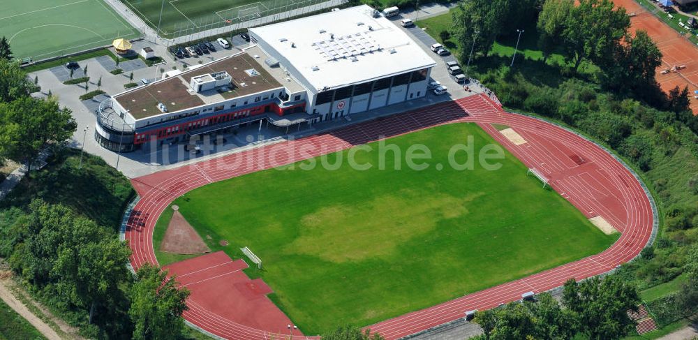 Luftbild Frankfurt am Main - Vereinsneubau am Stadion am Riederwald des Verein Eintracht Frankfurt