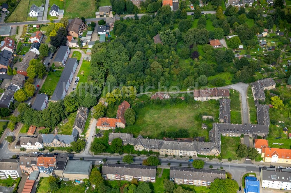 Luftbild Gladbeck - Verfall der ehemaligen Zechensiedlung der Gladbecker Zeche Zweckel in Gladbeck im Bundesland Nordrhein-Westfalen