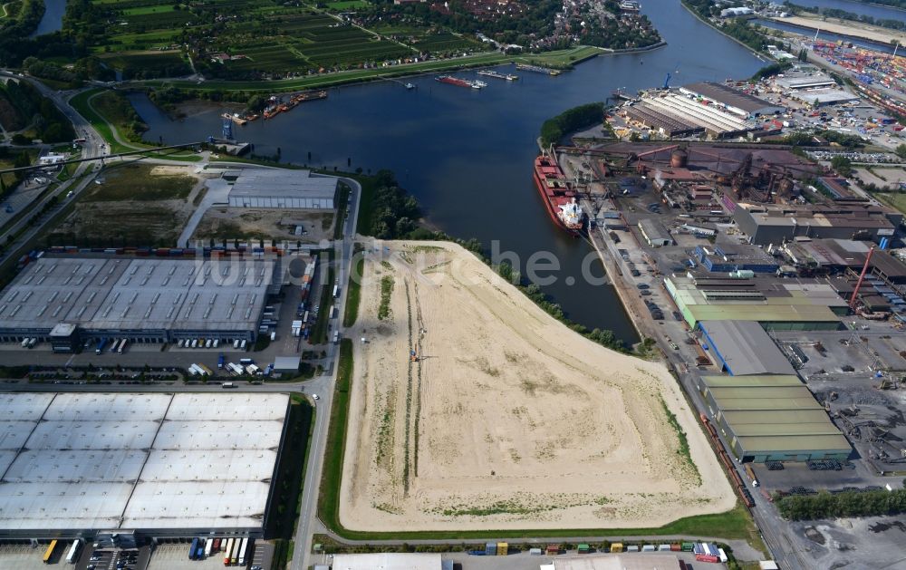 Hamburg aus der Vogelperspektive: Verfüllungsfläche Am Genter Ufer in Hamburg-Waltershof