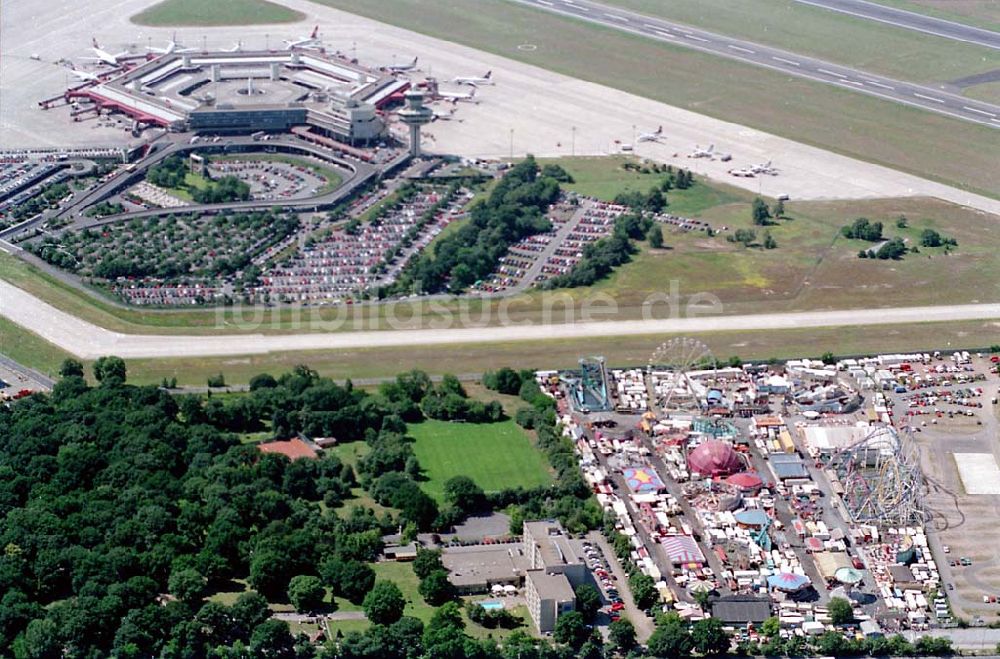 Luftaufnahme Berlin - 30.06.1995 Vergnügungspark am Flughafen Tegel