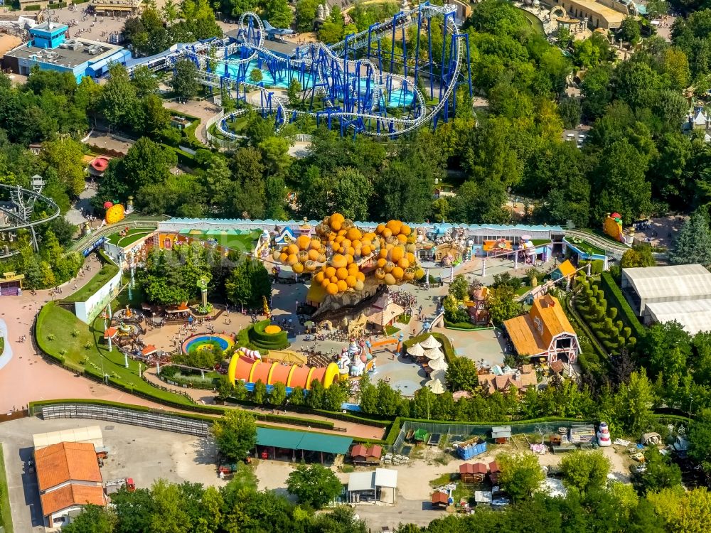 Ronchi aus der Vogelperspektive: Vergnügungspark Gardaland in Ronchi in Veneto, Italien