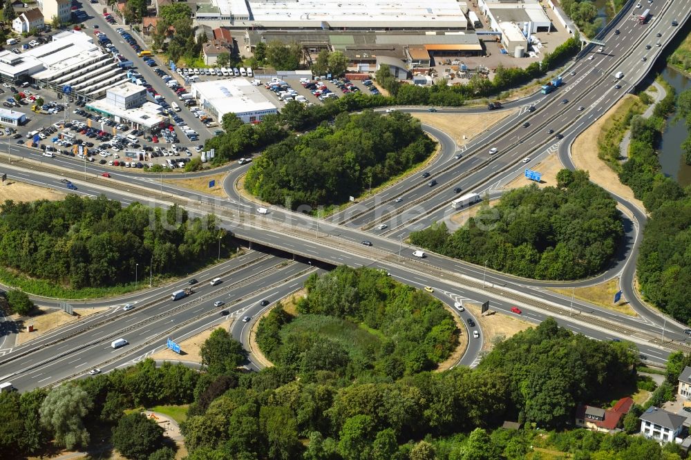 Luftaufnahme Braunschweig - Verkehrsführung am Autobahnkreuz der BAB A39 - BAB A395 Kreuz Braunschweig Süd in Braunschweig im Bundesland Niedersachsen, Deutschland