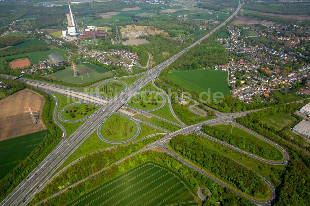 Luftbild Dortmund - Verkehrsführung am Autobahnkreuz der BAB A42 - A45 Castroph-Rauxel-Ost in Dortmund im Bundesland Nordrhein-Westfalen