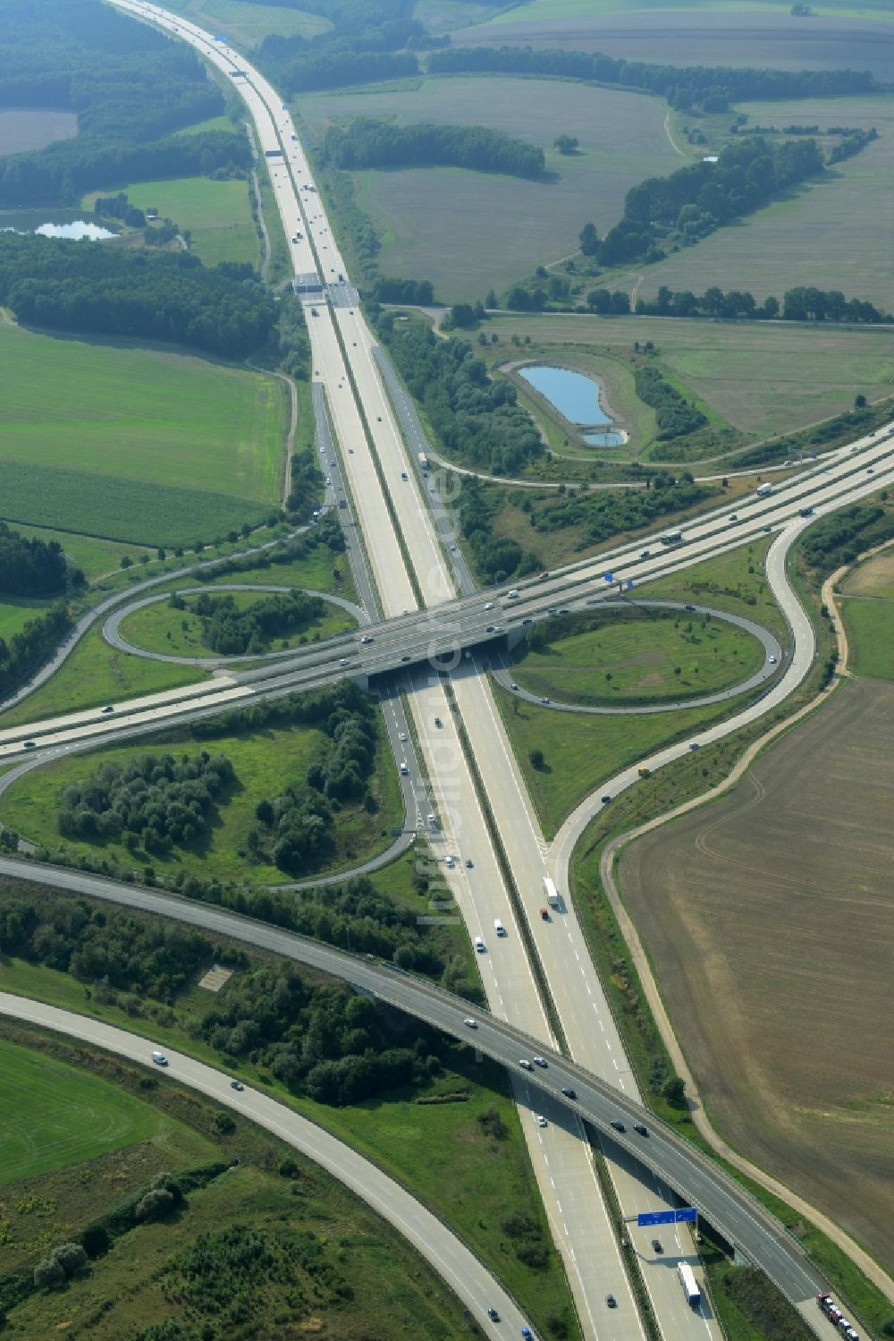 Luftbild Chemnitz - Verkehrsführung am Autobahnkreuz der BAB A4 und der A72 in Chemnitz im Bundesland Sachsen