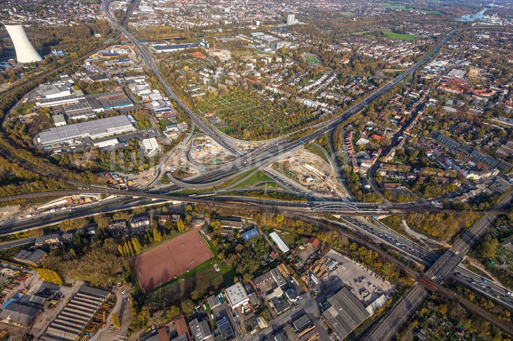 Luftbild Herne - Verkehrsführung am Autobahnkreuz der BAB A42 - A43 des Emscherschnellweg in Herne im Bundesland Nordrhein-Westfalen