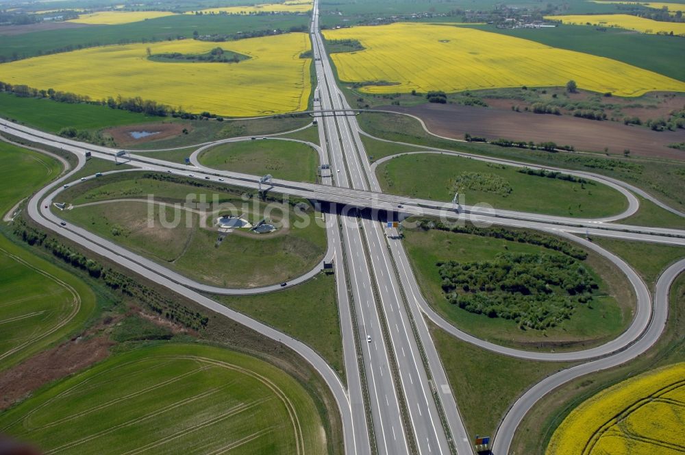 Luftbild Gramzow - Verkehrsführung am Autobahnkreuz der BAB A20 - A11 in Gramzow im Bundesland Brandenburg, Deutschland