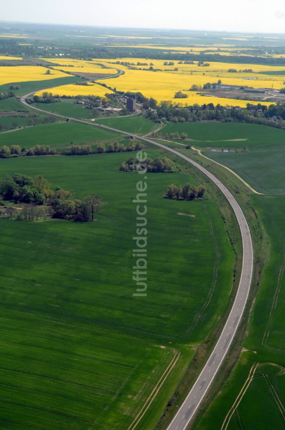 Luftaufnahme Gramzow - Verkehrsführung am Autobahnkreuz der BAB A20 - A11 in Gramzow im Bundesland Brandenburg, Deutschland