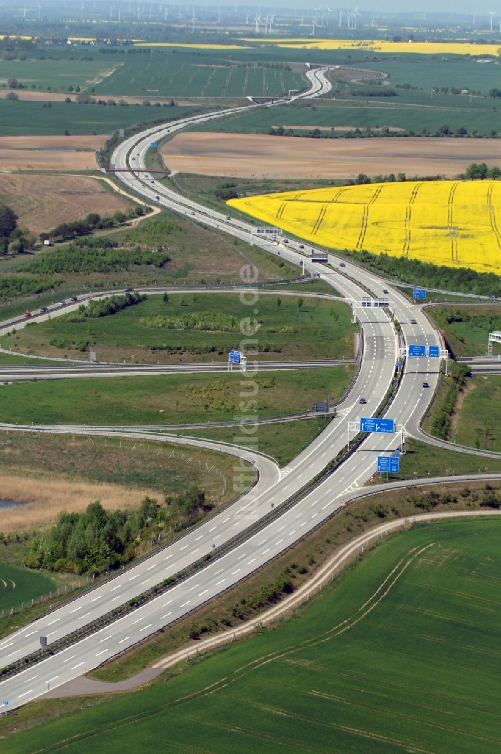 Luftbild Gramzow - Verkehrsführung am Autobahnkreuz der BAB A20 - A11 in Gramzow im Bundesland Brandenburg, Deutschland