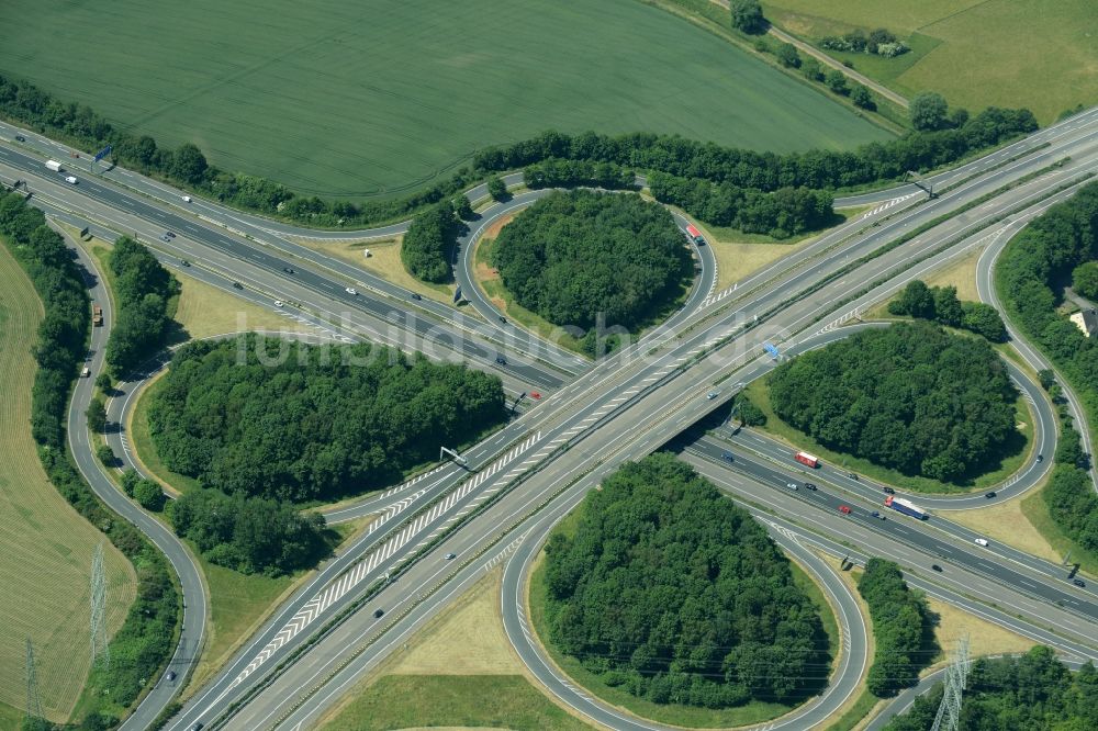 Bochum von oben - Verkehrsführung am Autobahnkreuz der BAB A44 - A43 Kreuz Bochum/Witten in Bochum im Bundesland Nordrhein-Westfalen