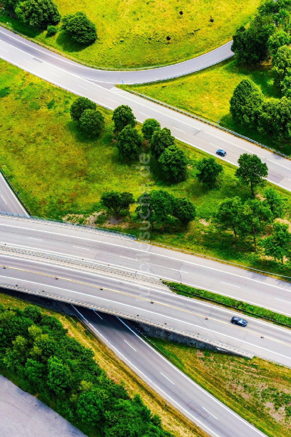 Luftbild Buxheim - Verkehrsführung am Autobahnkreuz der BAB A7 A96 Kreuz Memmingen in Buxheim im Bundesland Bayern, Deutschland