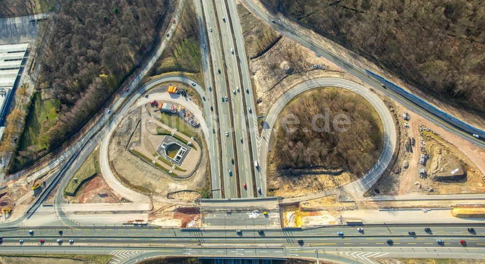 Recklinghausen von oben - Verkehrsführung am Autobahnkreuz der BAB A2 A45 Kreuz Recklinghausen im Ortsteil Stuckenbusch in Recklinghausen im Bundesland Nordrhein-Westfalen