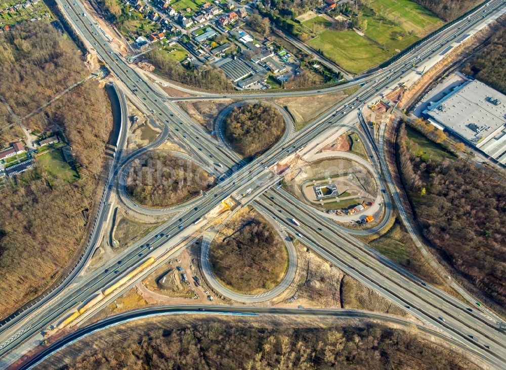 Luftbild Recklinghausen - Verkehrsführung am Autobahnkreuz der BAB A2 A45 Kreuz Recklinghausen im Ortsteil Stuckenbusch in Recklinghausen im Bundesland Nordrhein-Westfalen