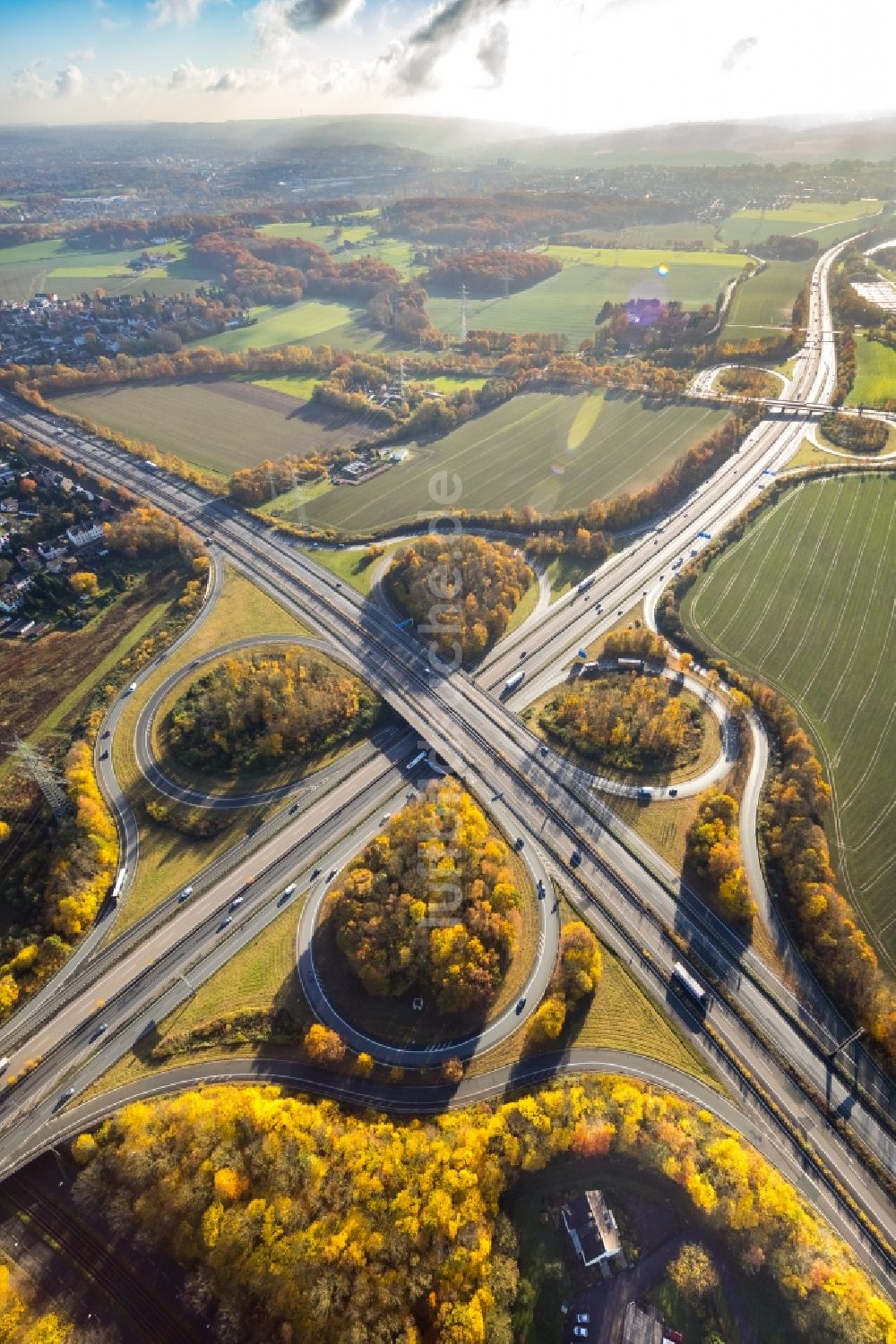 Luftbild Bochum - Verkehrsführung am Autobahnkreuz der BAB A43 zur A448 im Ortsteil Bochum Ost in Bochum im Bundesland Nordrhein-Westfalen, Deutschland