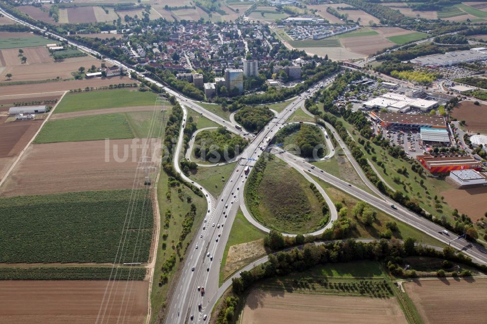 Mainz aus der Vogelperspektive: Verkehrsführung am Autobahnkreuz Mainz Süd der BAB A60 und A63 in Mainz im Bundesland Rheinland-Pfalz