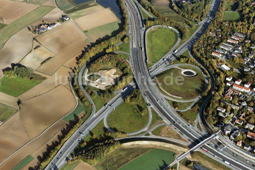 Luftbild Pentling - Verkehrsführung am Autobahnkreuz Regensburg an der BAB A44 in Pentling im Bundesland Bayern, Deutschland
