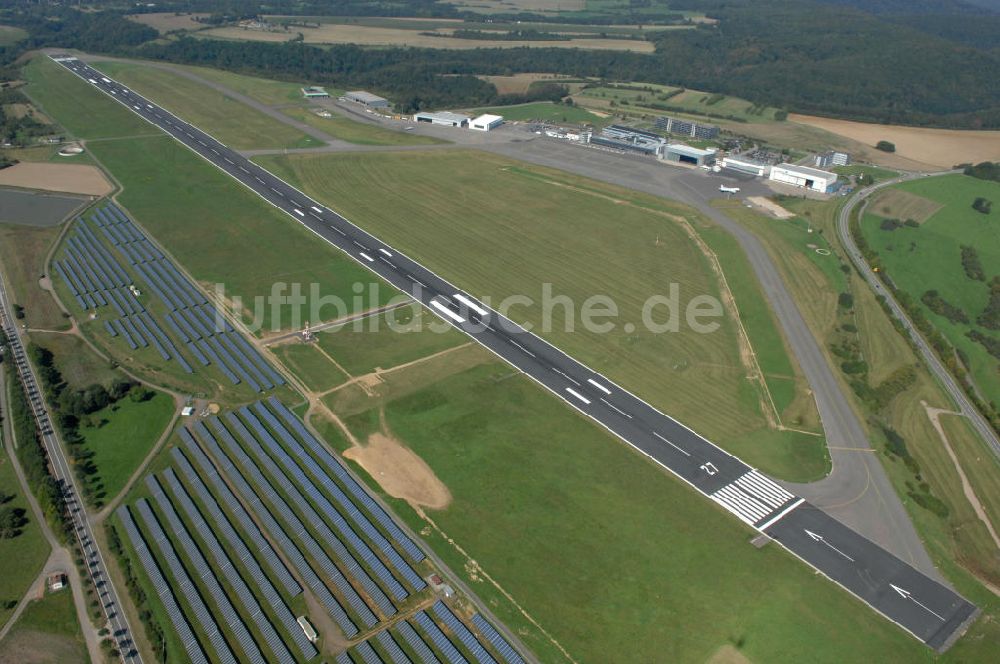 Luftbild Saarbrücken - Verkehrsflughafen Saarbrücken