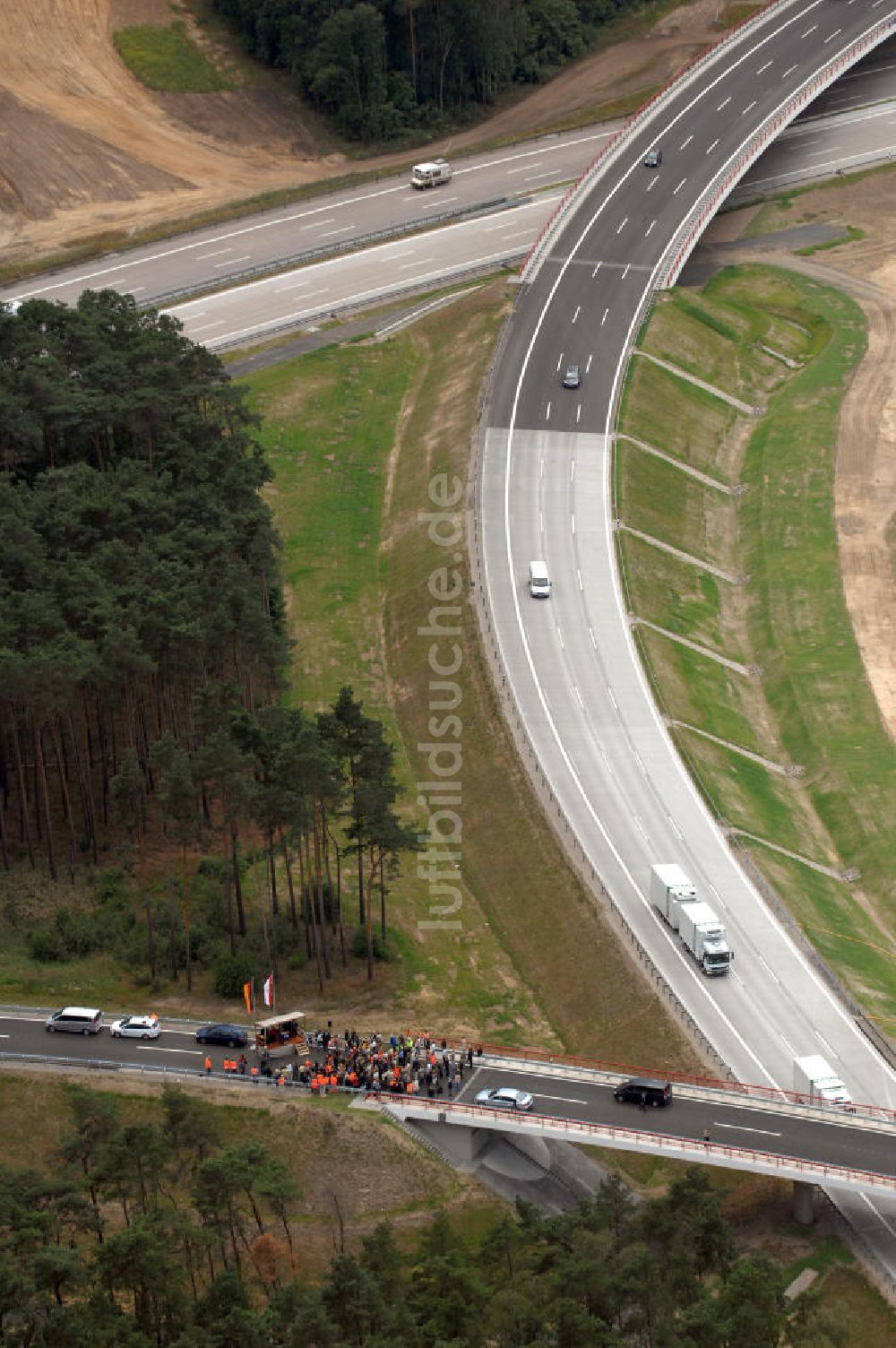 Nuthetal aus der Vogelperspektive: Verkehrsfreigabe Autobahndreieck Nuthetal