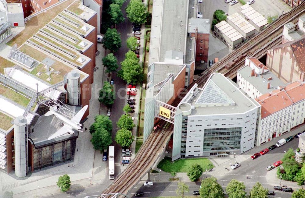 Berlin / Kreuzberg aus der Vogelperspektive: Verkehrsmuseum, BVG-Zentrale Kreuzberg / Berlin