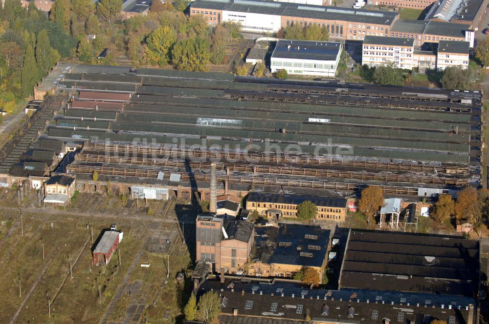 Magdeburg von oben - verlassener Gebäudekomplex