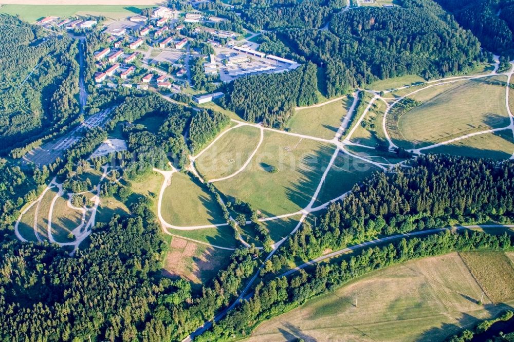 Immendingen von oben - Verlassenes militärisches Übungsgelände jetzt Daimler Prüf und Technologiezentrum / Test Track in Immendingen im Bundesland Baden-Württemberg, Deutschland