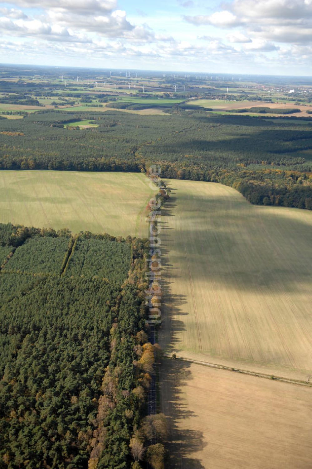 Heiligengrabe von oben - Verlauf Bundesstrasse 189 von Wittenberge bis Wittstock