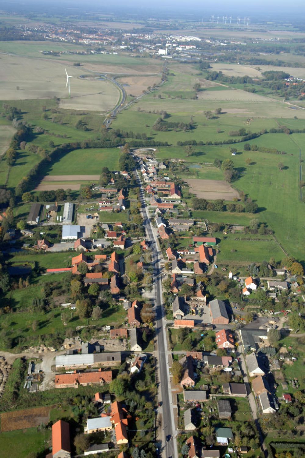 Kemnitz von oben - Verlauf Bundesstrasse 189 von Wittenberge bis Wittstock