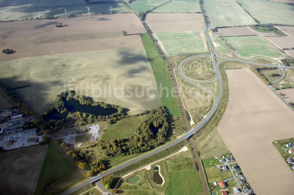 Pitzwalk aus der Vogelperspektive: Verlauf Bundesstrasse 189 von Wittenberge bis Wittstock