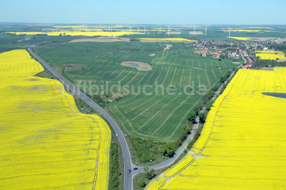 PINNOW aus der Vogelperspektive: Verlauf der Ortsumfahrung der Bundesstrasse B 2 bei Pinnow