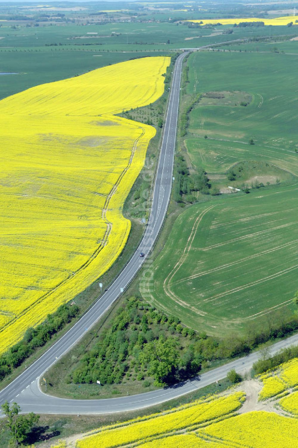 Luftaufnahme PINNOW - Verlauf der Ortsumfahrung der Bundesstrasse B 2 bei Pinnow