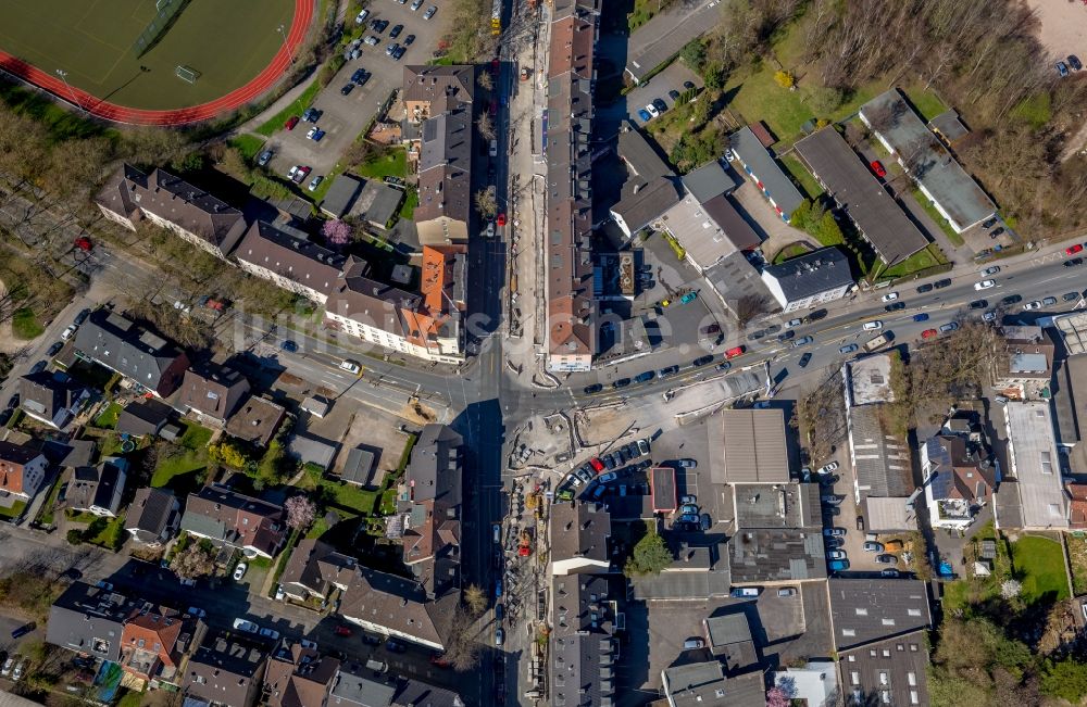 Witten aus der Vogelperspektive: Verlauf der Straßenkreuzung Ardeystraße Ecke Husemannstraße im Ortsteil Bommern in Witten im Bundesland Nordrhein-Westfalen